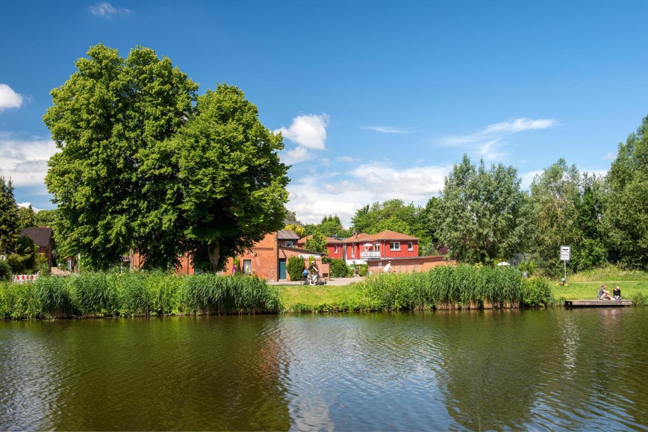 De Kanalkieker Apartmenthaus Meier Berkenthin Екстериор снимка